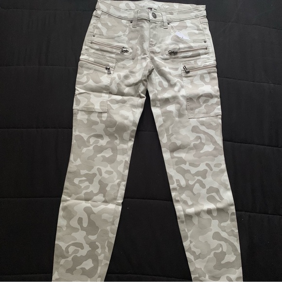 VICTORIA’S SECRET BUNDLE SIZE XS NEW - Picture 3 of 12